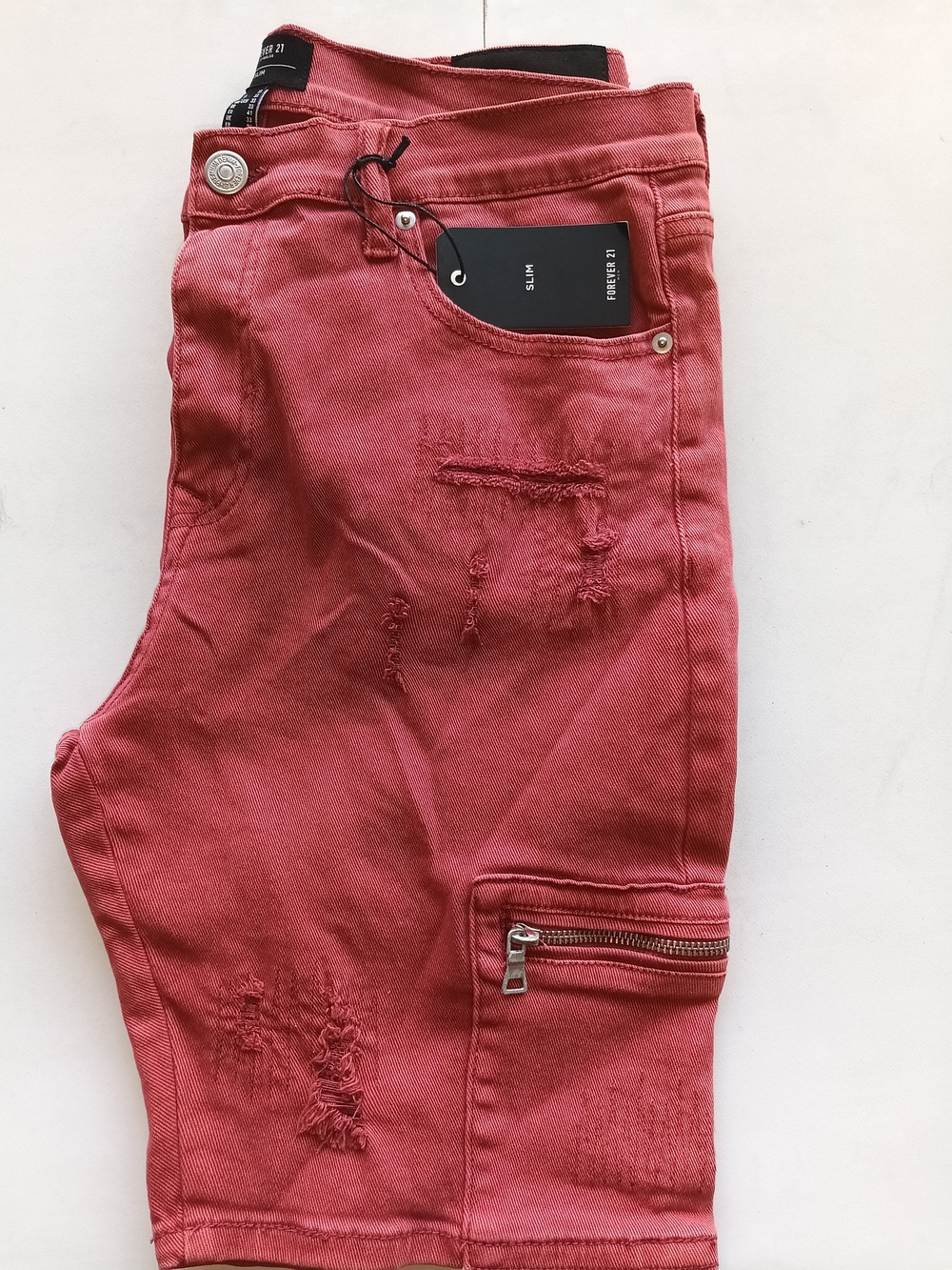 Forever 21 Men's Slim Cargo Shorts in Rustic Red